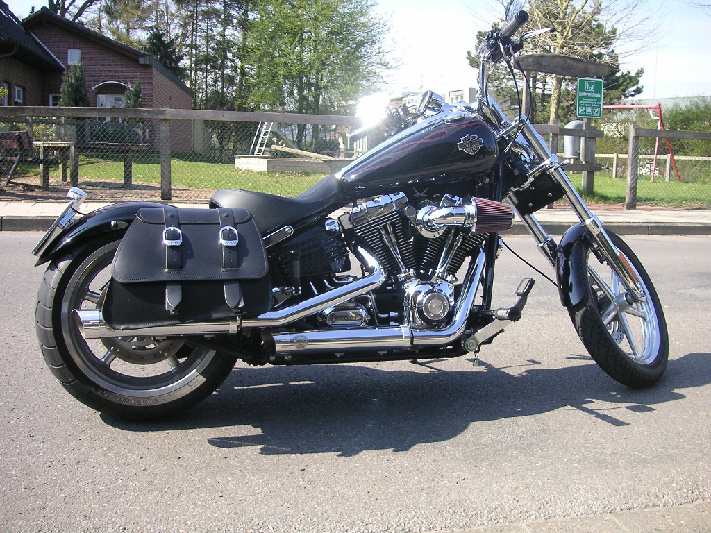 Tank Lift an Rocker C (S. 2) - Milwaukee V-Twin - Harley-Davidson Forum ...