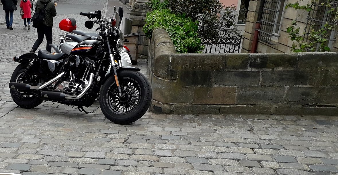 Motorrad Lenker Buckhorn 1 Zoll mit Kerbe für Harley und