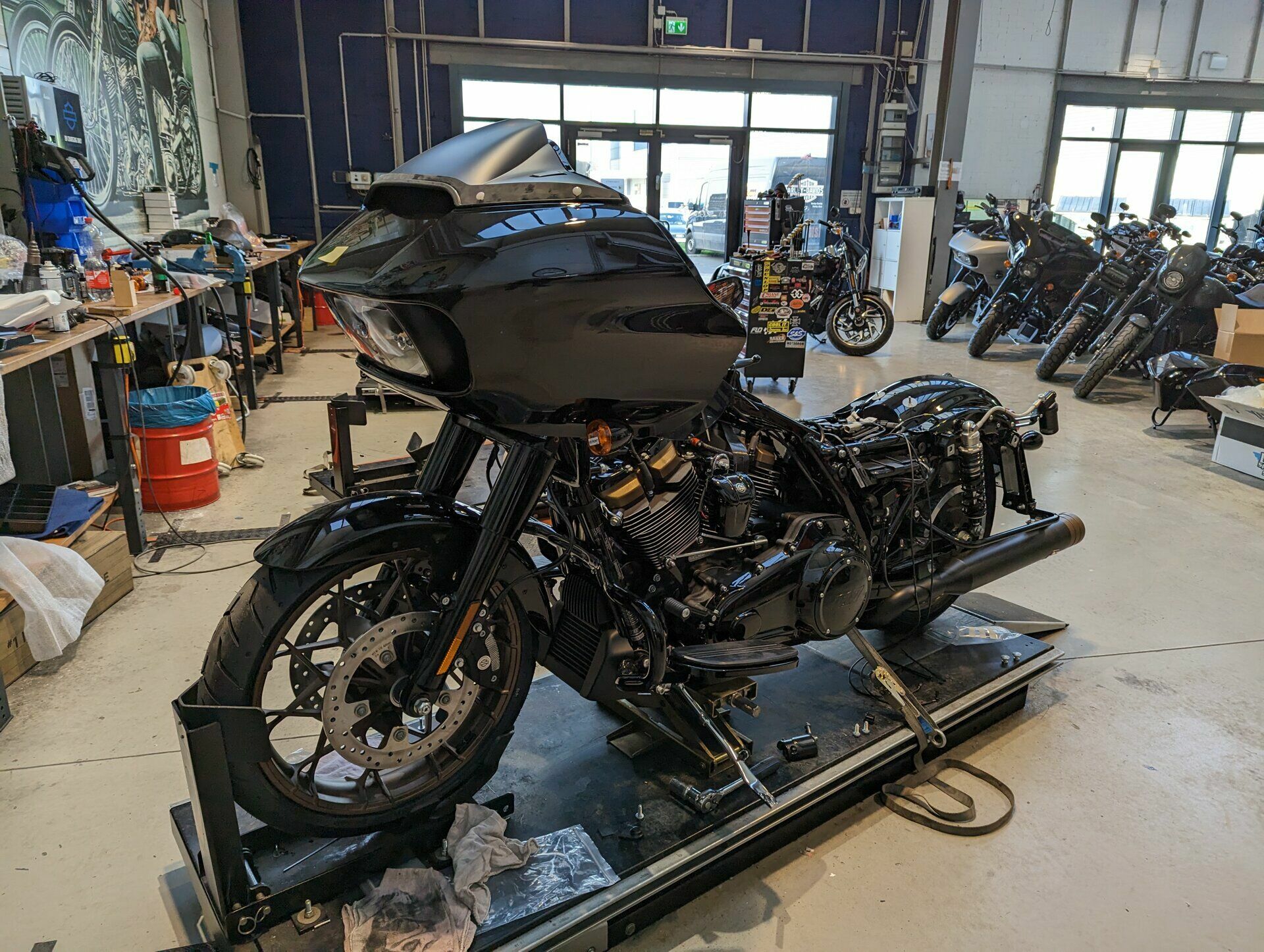Motorradhalterung Duplex Garage (S. 1) - Milwaukee V-Twin - Harley-Davidson  Forum & Community